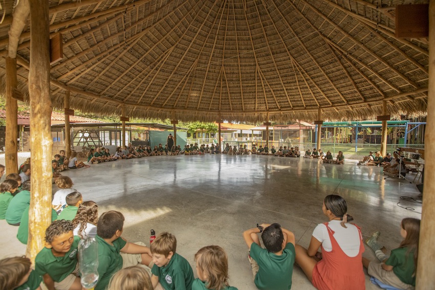 Enroll at La Paz school